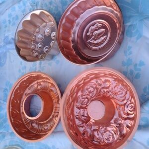 Bundt Cake Pans lot